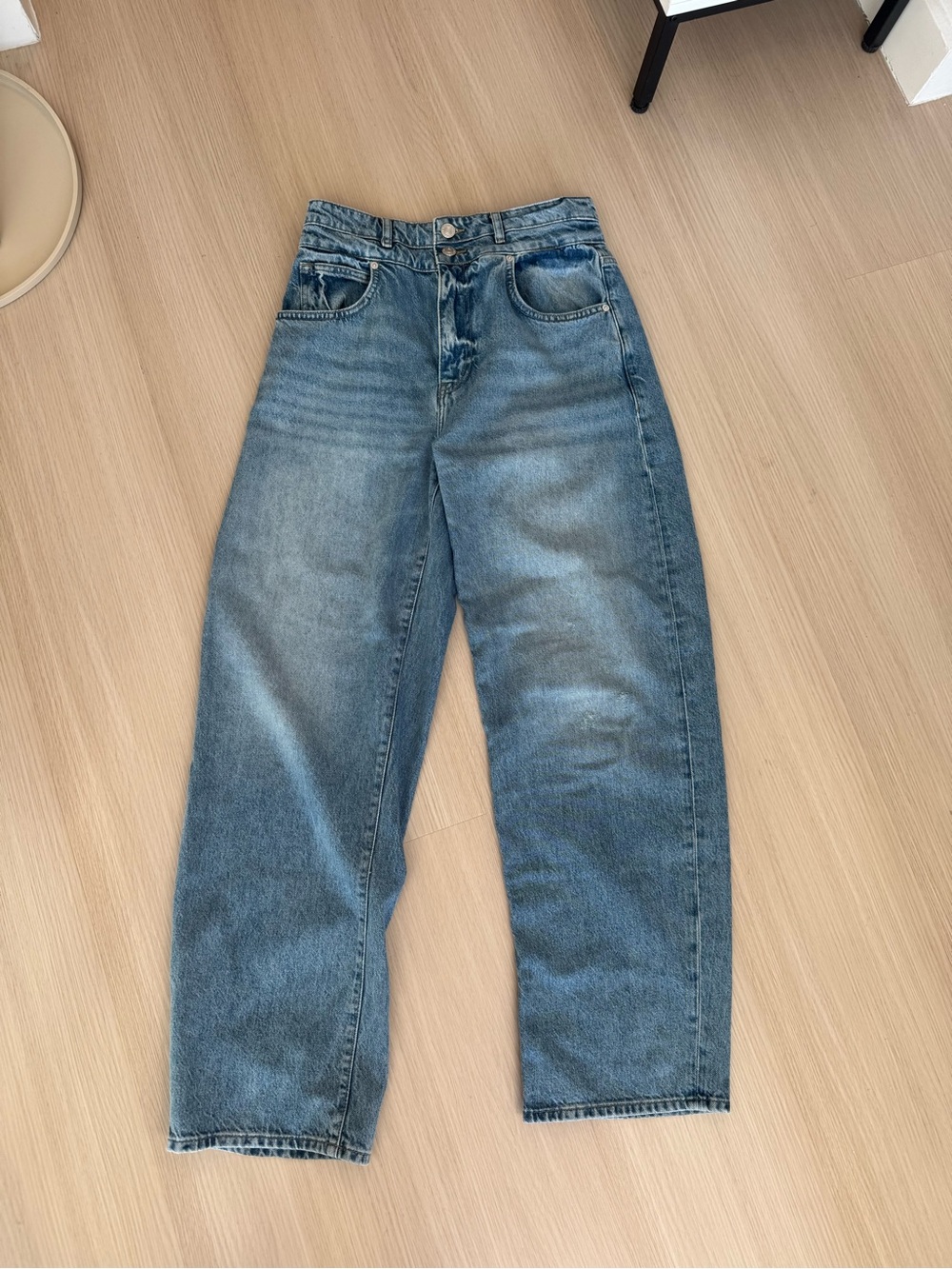 Frame Denim Boyfriend Jeans in Medium Blue Wash